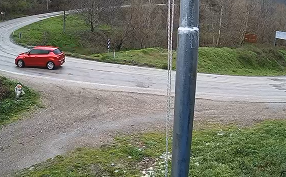 O Viraj Yine Affetmedi: Niksar’da Kaza Anı Kamerada!