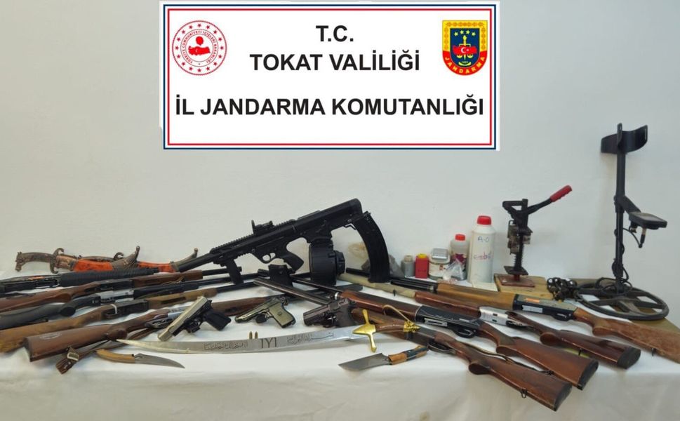 Tokat’ta Silah Ve Kaçakçılık Operasyonu: 6 Gözaltı