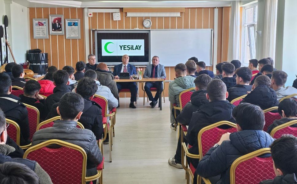 Niksar’da Gençlere "Yaşam" Dersi: Bağımlılıkla Mücadelede Yaşanmış bir Hikaye