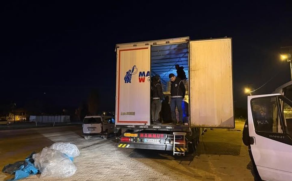 Tokat Merkezli 12 İlde Dev Operasyon: 28 Kişi Tutuklandı