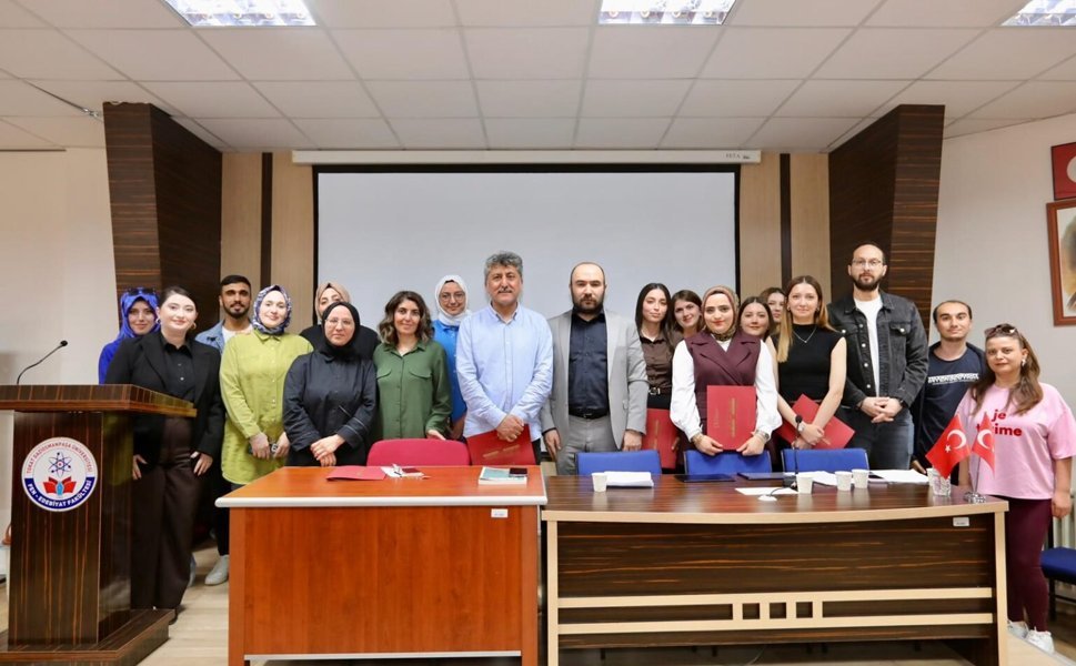 TOGÜ’de Edebiyat Esintisi: Cihan Aktaş’ın Hikâyelerinde "Kadın" Konuşuldu