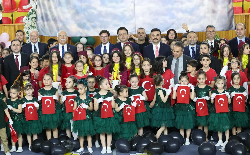 Tokat’ta 23 Nisan Coşkusu ve Vefa Bir Arada: "Sizi Hiç Unutmayacağız"