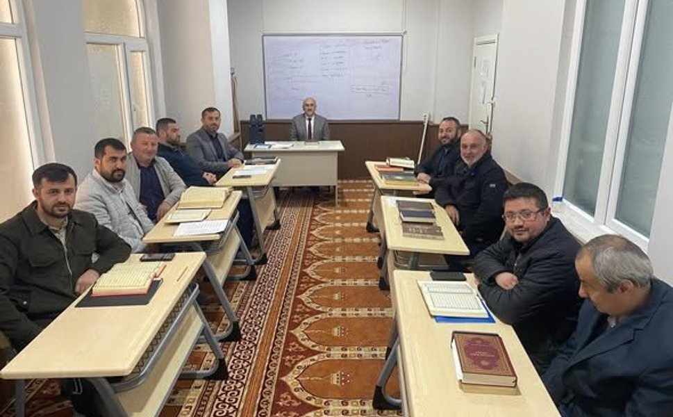 Erbaa İlçe Müftüsü Ertürk’ten Din Görevlilerine "Kur’an" Mesaisi: Tashih-i Huruf Kursu Devam Ediyor!