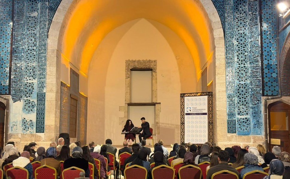 Gökmedrese’de Kanun Nağmeleri: Musiki Akşamları Mest Etti
