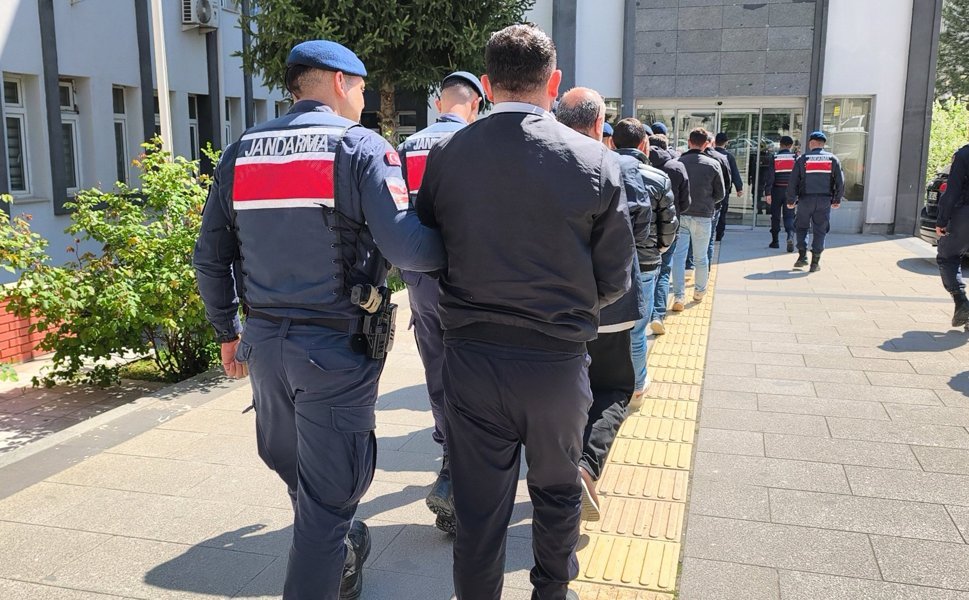 Tokat Merkezli 4 İlde Silah Kaçakçılığı Operasyonu: 44 Gözaltı