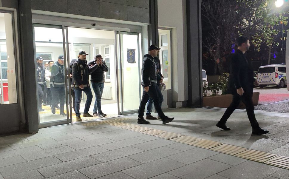 Tokat Ve Şanlıurfa’da Ehliyet Sınavında Joker Aday Operasyonu: 14 Tutuklama