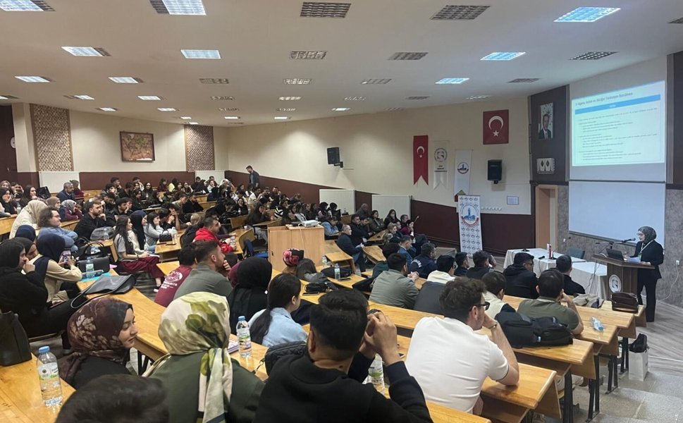 TOGÜ’den Dev Seferberlik: 34 Bin Öğrenciye "Bağımsız Gelecek" Eğitimi!