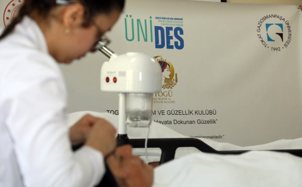 TOGÜ Öğrencilerinden Palyatif Bakım Hastalarına Anlamlı Dokunuş: “Güzellik” ve Moral Desteği