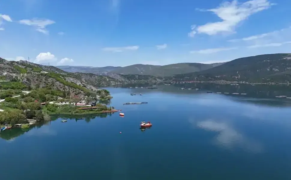 Almus Barajı’nda Taşkın Riski: Turhal’da 15 Mahalle Ve 7 Köyün Tahliyesine Karar Verildi
