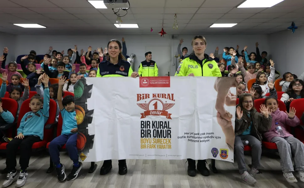 Tokat’ta Trafik Eğitim Parkı Yeniden Açıldı: Minikler Kuralları Eğlenerek Öğreniyor