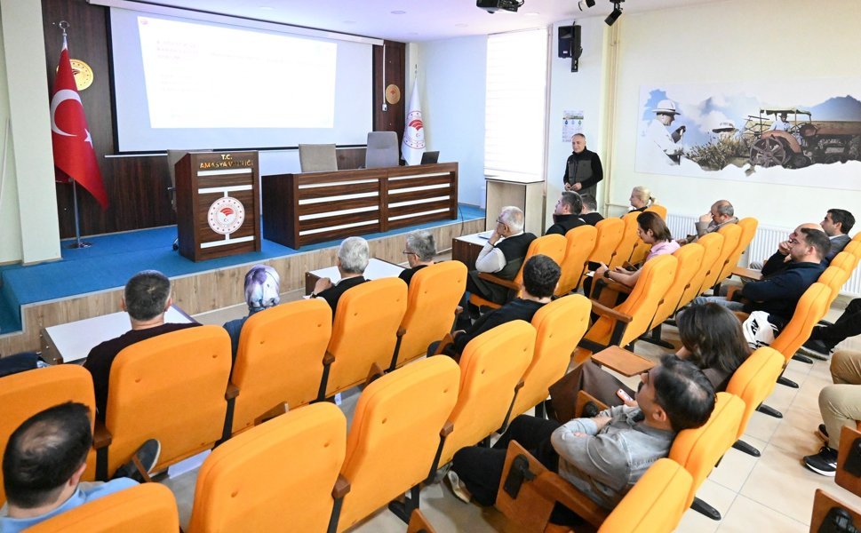 Tokat Yangın Sezonuna Hazır: Personele Ekip Çalışması ve Stres Yönetimi Eğitimi Verildi