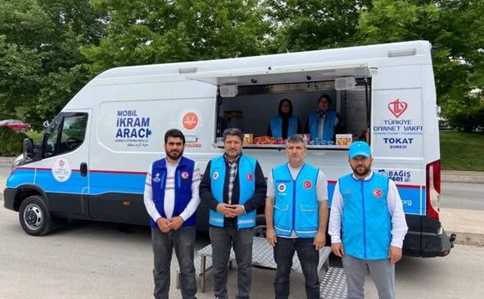 Tokat İl Müftülüğünden YKS Adaylarına Ve Ailelerine "Mobil" Moral Desteği