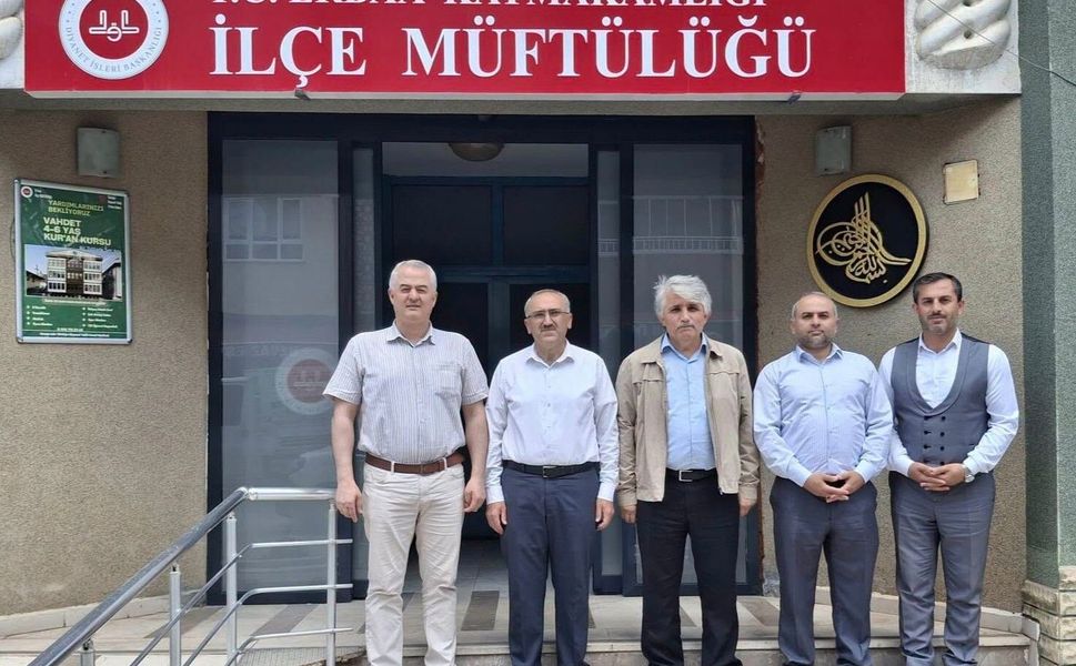 Erbaa Müftülüğü’nde "Tashih-i Huruf" Heyecanı: Kursiyerler Belgelerini Aldı
