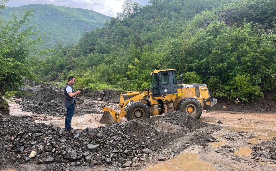Tokat İl Özel İdaresi Sahada: Yol Yapım, Bakım ve Heyelan Müdahaleleri Aralıksız Sürüyor