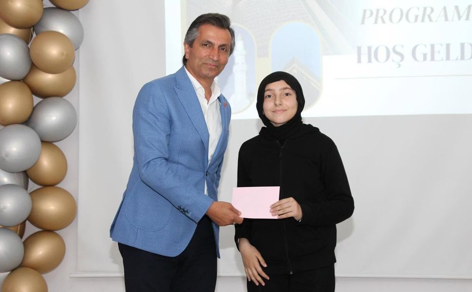 Erbaa’da Manevi Coşku: 15 Temmuz İmam Hatip Ortaokulunda Kur’an Bayramı