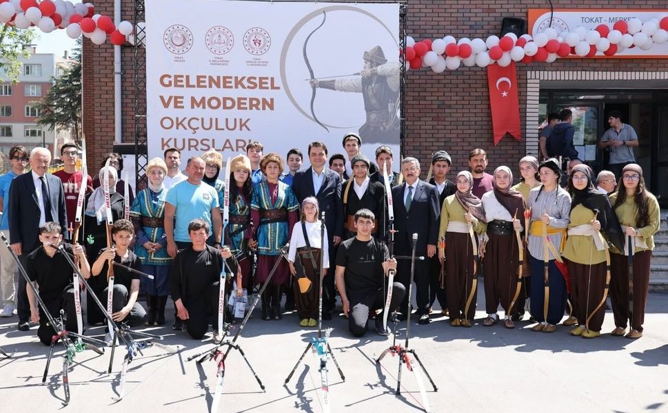 Tokat'ta Okçuluk Seferberliği: Vali Abdullah Köklü Kurs Açılışını Yaptı