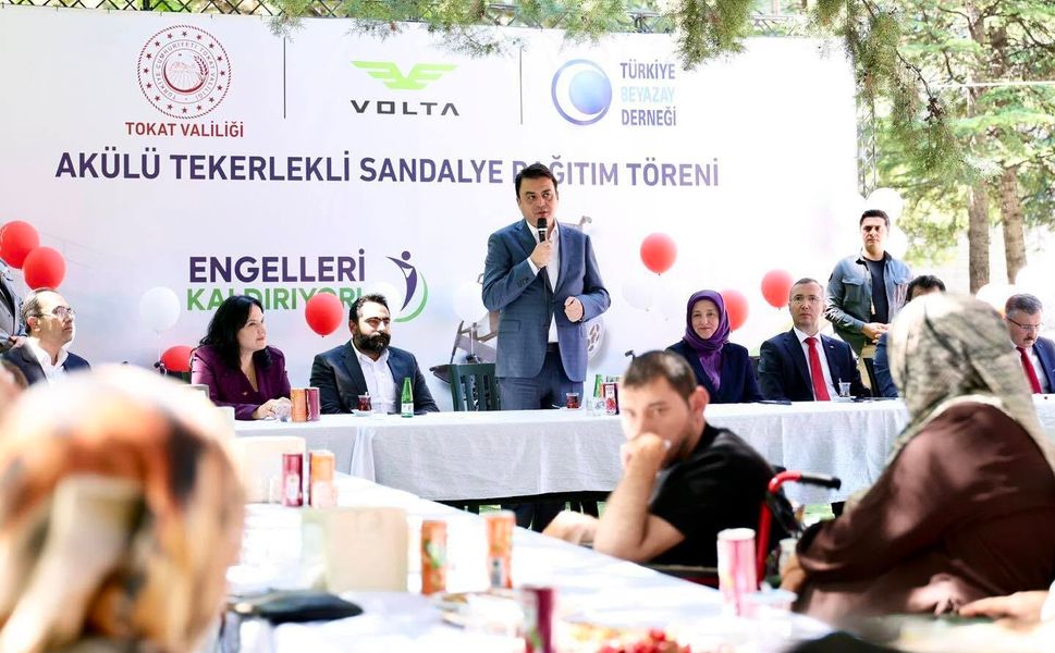 Tokat’ta Anlamlı Destek: 20 Engelli Vatandaşa Akülü Tekerlekli Sandalye