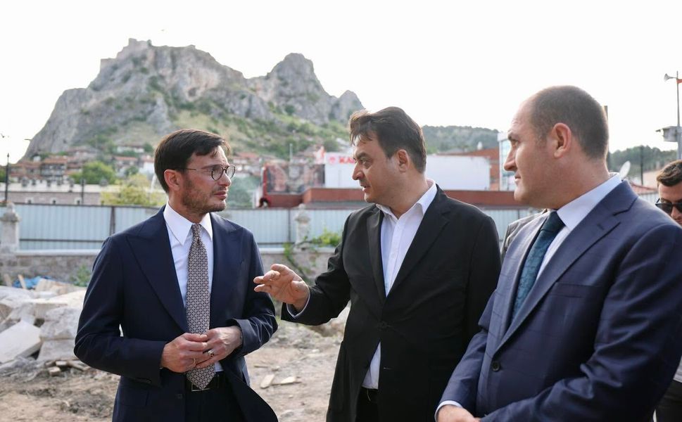 Tarihi Miras Geleceğe Taşınıyor: Gülbahar Hatun Camii Yenileniyor