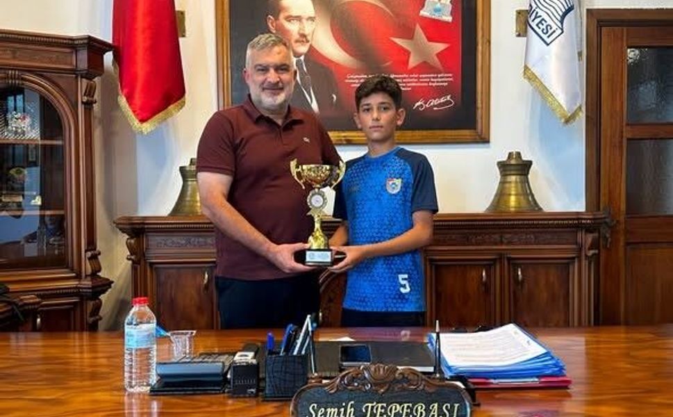 U-13 Gelişim Ligi’nde Şampiyon Niksar Belediye Spor!
