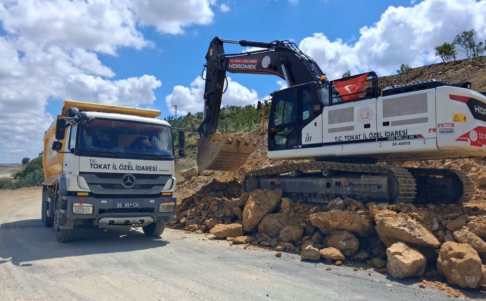 Tokat İl Özel İdaresi Kırsalda Altyapı ve Ulaşım Yatırımlarını Sürdürüyor