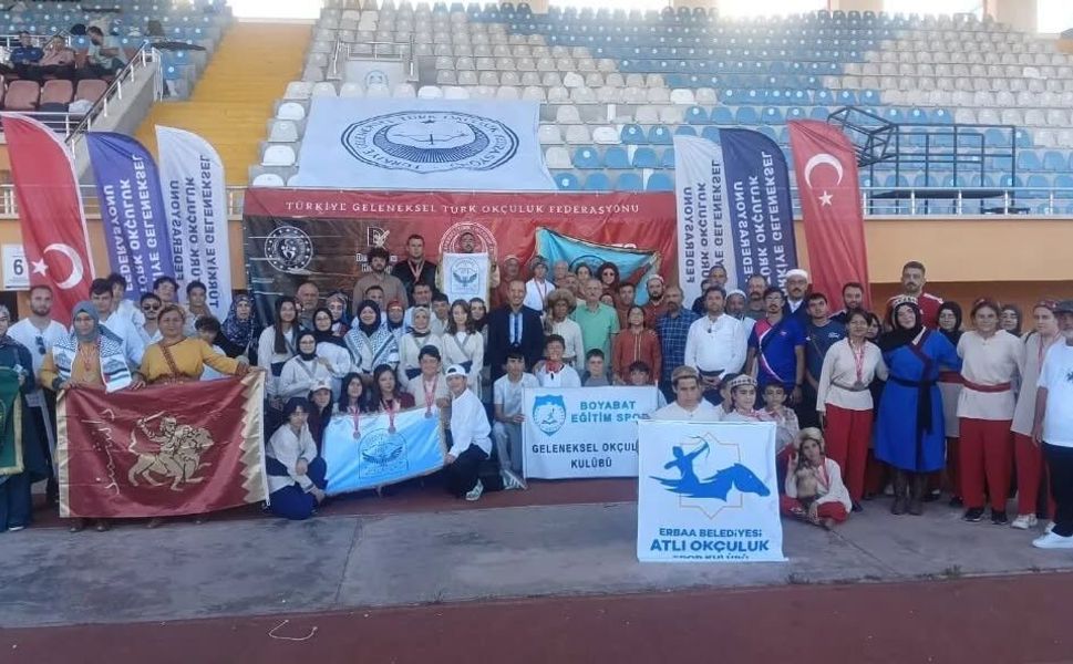 Geleneksel Okçulukta Gurur Tablosu: Sporcularımız Elemeleri Başarıyla Tamamladı