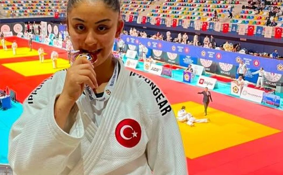 Tokatlı Sporcu Ebrar Keskiner Avrupa Üçüncüsü Oldu