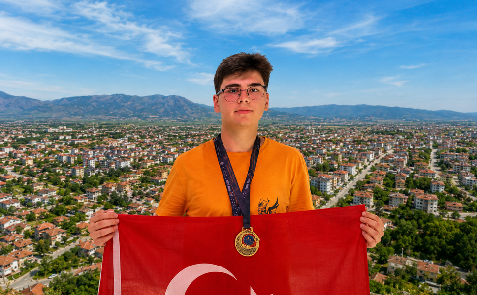 Erbaa’nın Gururu Dünya Zirvesinde! İsmail Eren Matematikte Dünya Şampiyonu Oldu