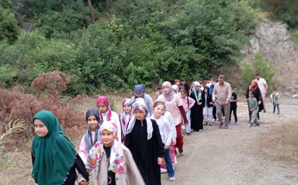 Niksar’da Çocuklar Doğayla İç İçe Kur’an Öğreniyor
