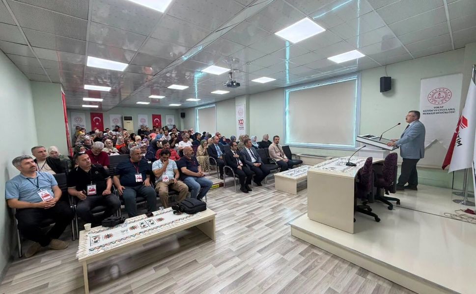 Tokat'ta TYMM AİHL Eğitici Eğitimi Başladı