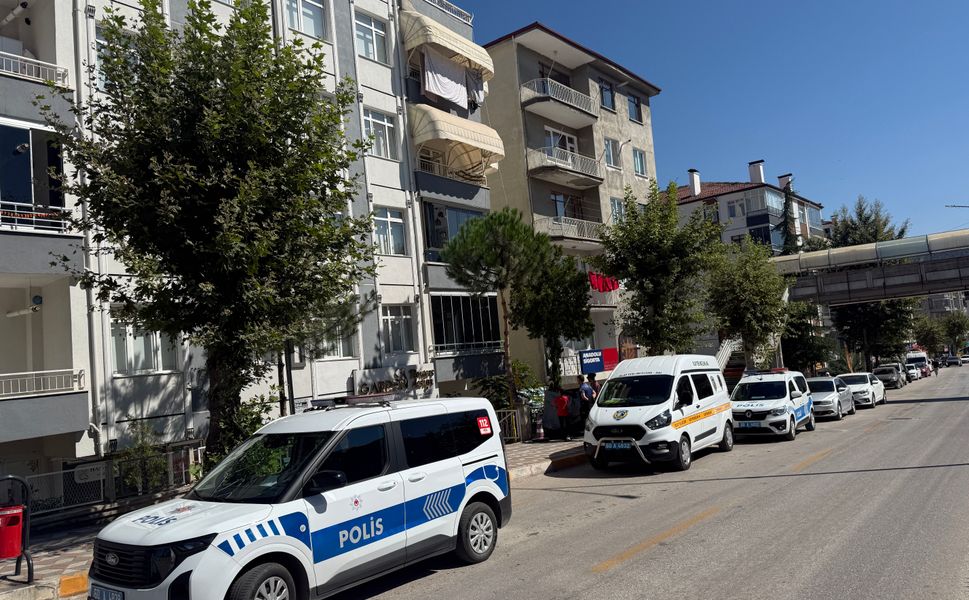 Tokat’ta Balkondan Düşüp Hayatını Kaybetti