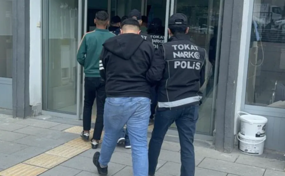 Tokat Dahil 71 İlde Dev Narkotik Operasyonu: 807 Zehir Taciri Tutuklandı