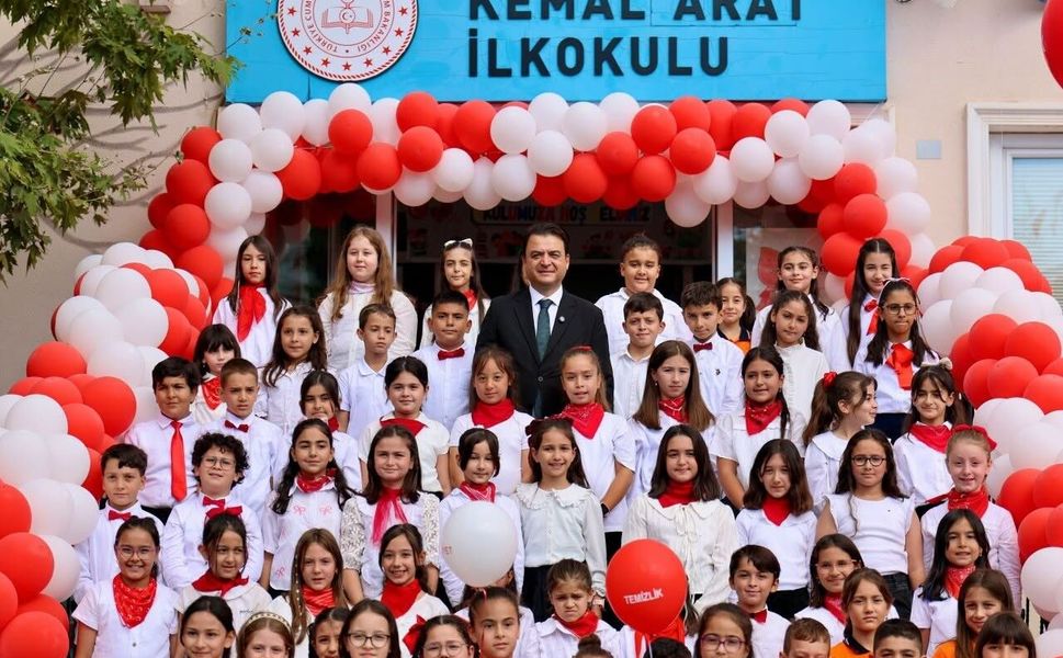 Tokat Valisi Abdullah Köklü İlköğretim Haftası Coşkusuna Ortak Oldu