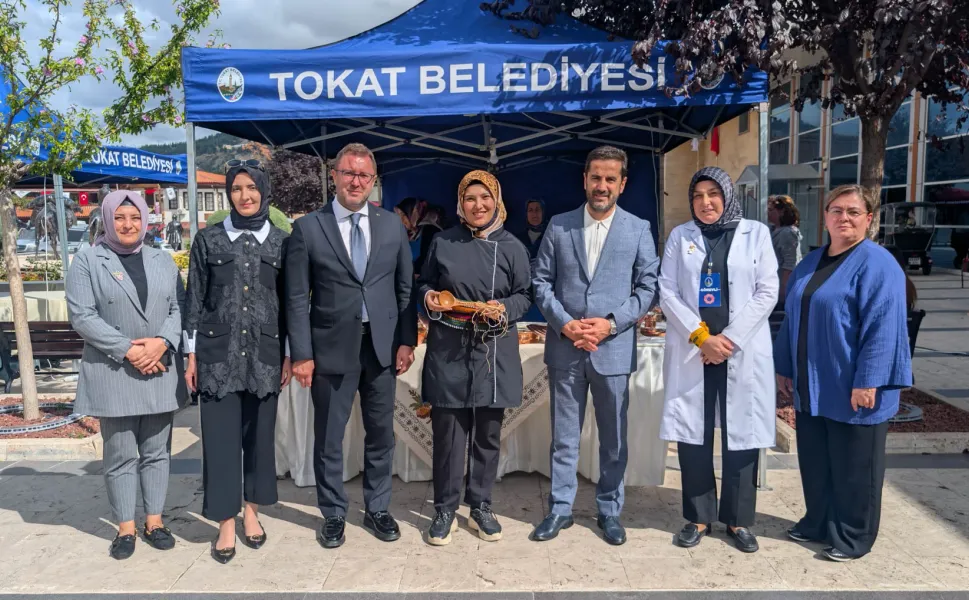 Sulusokak’ta Kadın Emeği Ve Ahilik Ruhu: Kadın Eli Çarşısı Kapılarını Açtı