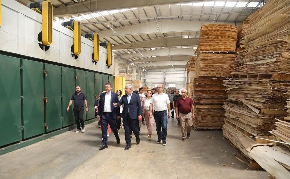 Samsun Milletvekili Ersan Aksu Ve Ak Parti Heyeti Erbaa'da Fabrika Ziyaretinde Bulundu