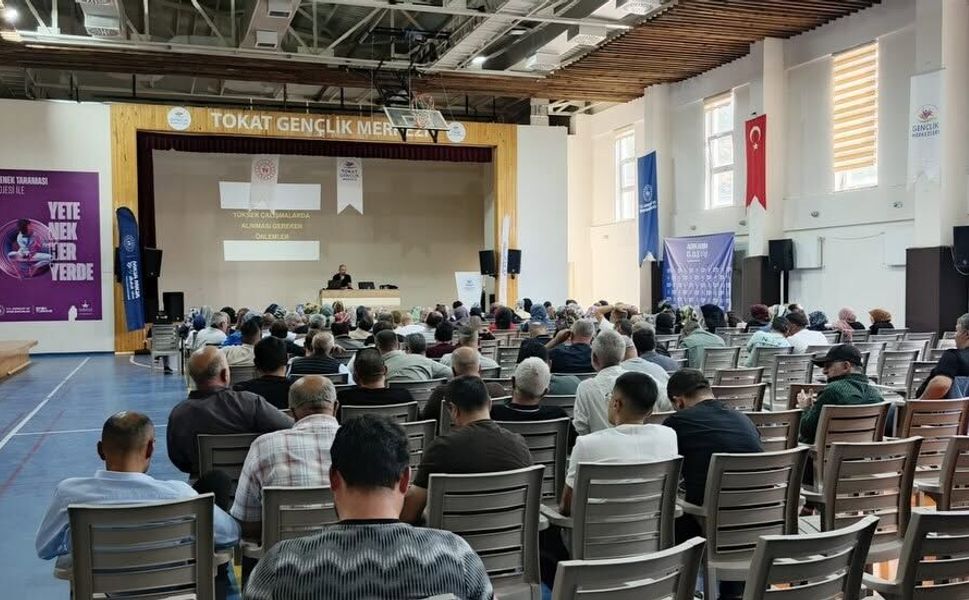 Tokat Gençlik Ve Spor İl Müdürlüğü’nde Personele "Yüksekte Çalışma" Eğitimi