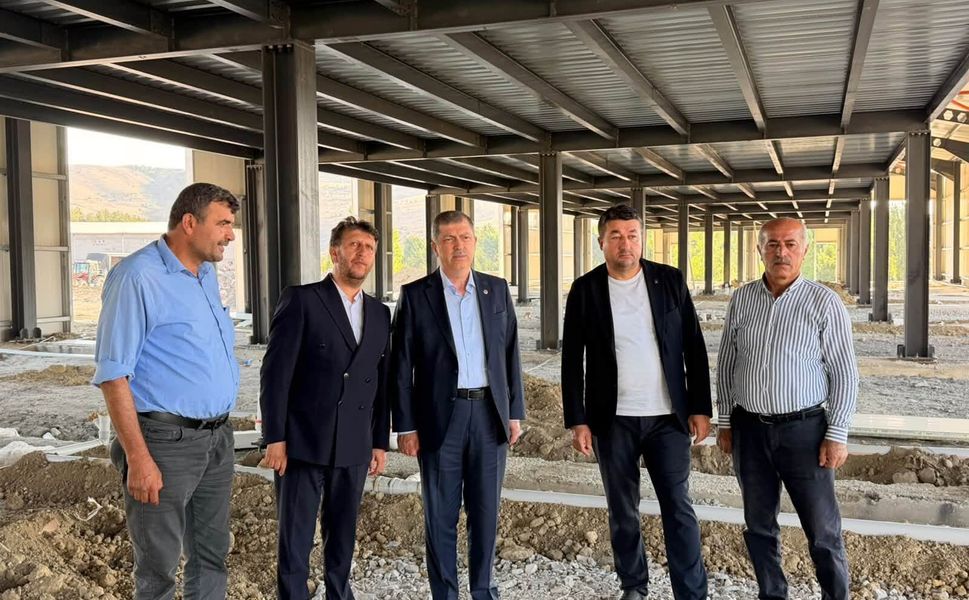 Milletvekili Arslan Artova’daki Dev Yatırımları Yerinde İnceledi