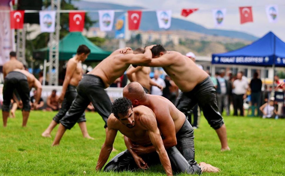 Tokat’ta Ata Sporu Coşkusu: 2. Yağlı Pehlivan Güreşleri Gerçekleşti