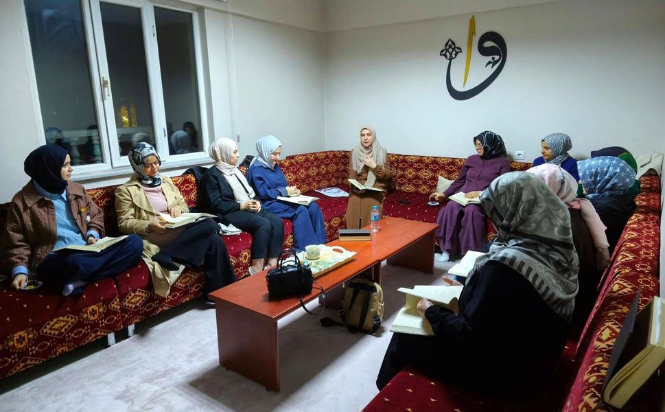 Erbaa’da Tefsir Sohbetleri Devam Ediyor