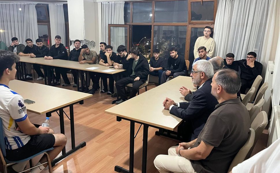 Erbaa Müftülüğü’nden KYK Erkek Öğrenci Yurdu’nda Tanışma Programı