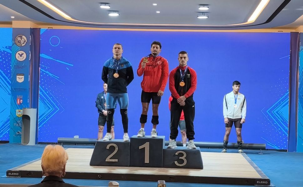 Tokatlı Milli Halterci Burak Aykun Avrupa Şampiyonu Oldu