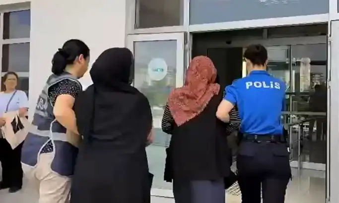 5 İldeki 6 Hırsızlık Olayından Aranan 2 Kadın Yakalandı